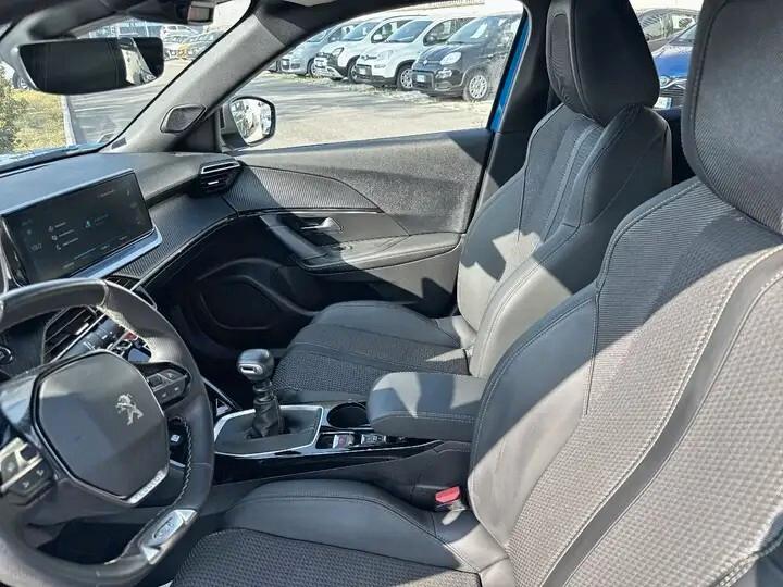 Peugeot 2008 PureTech 130 S&S GT