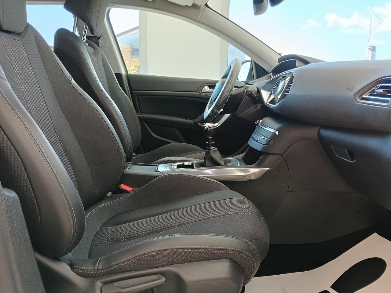 Peugeot 308 BlueHDi 130 S&S SW Allure Pack