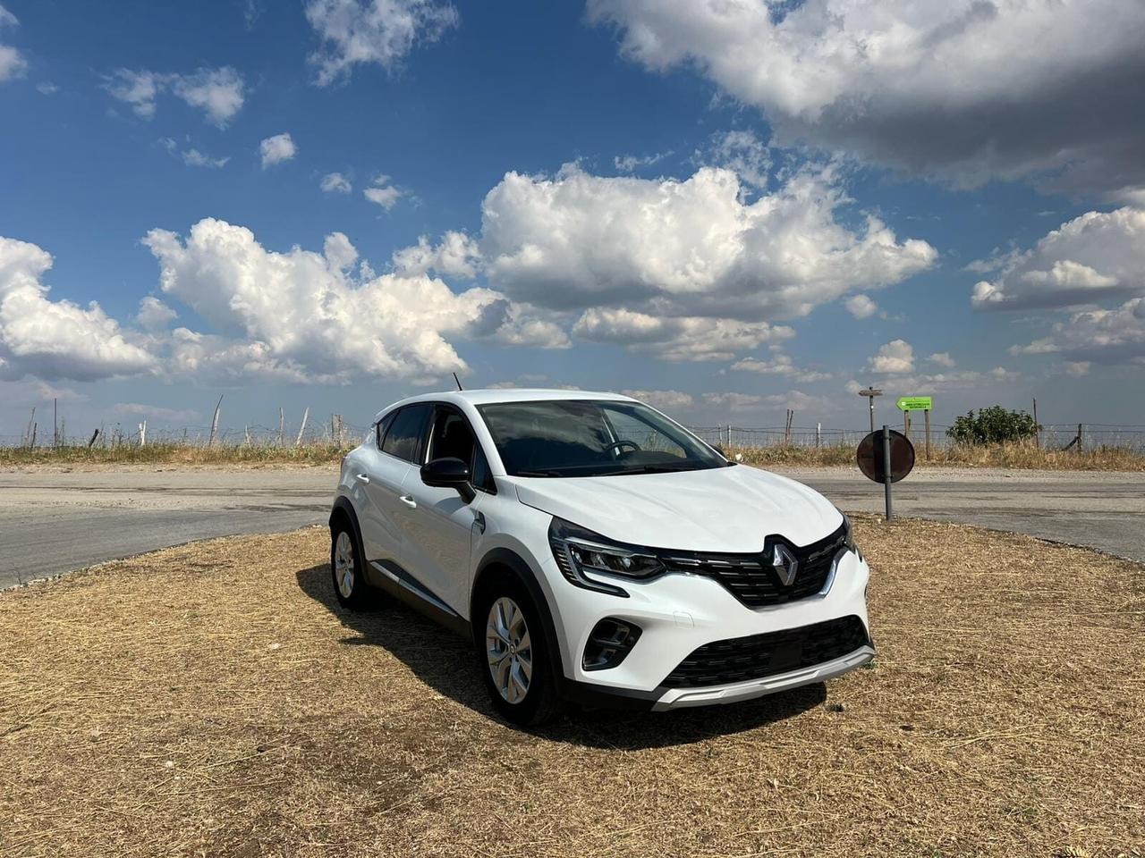 Renault Captur Full Hybrid Intens 1.6 145