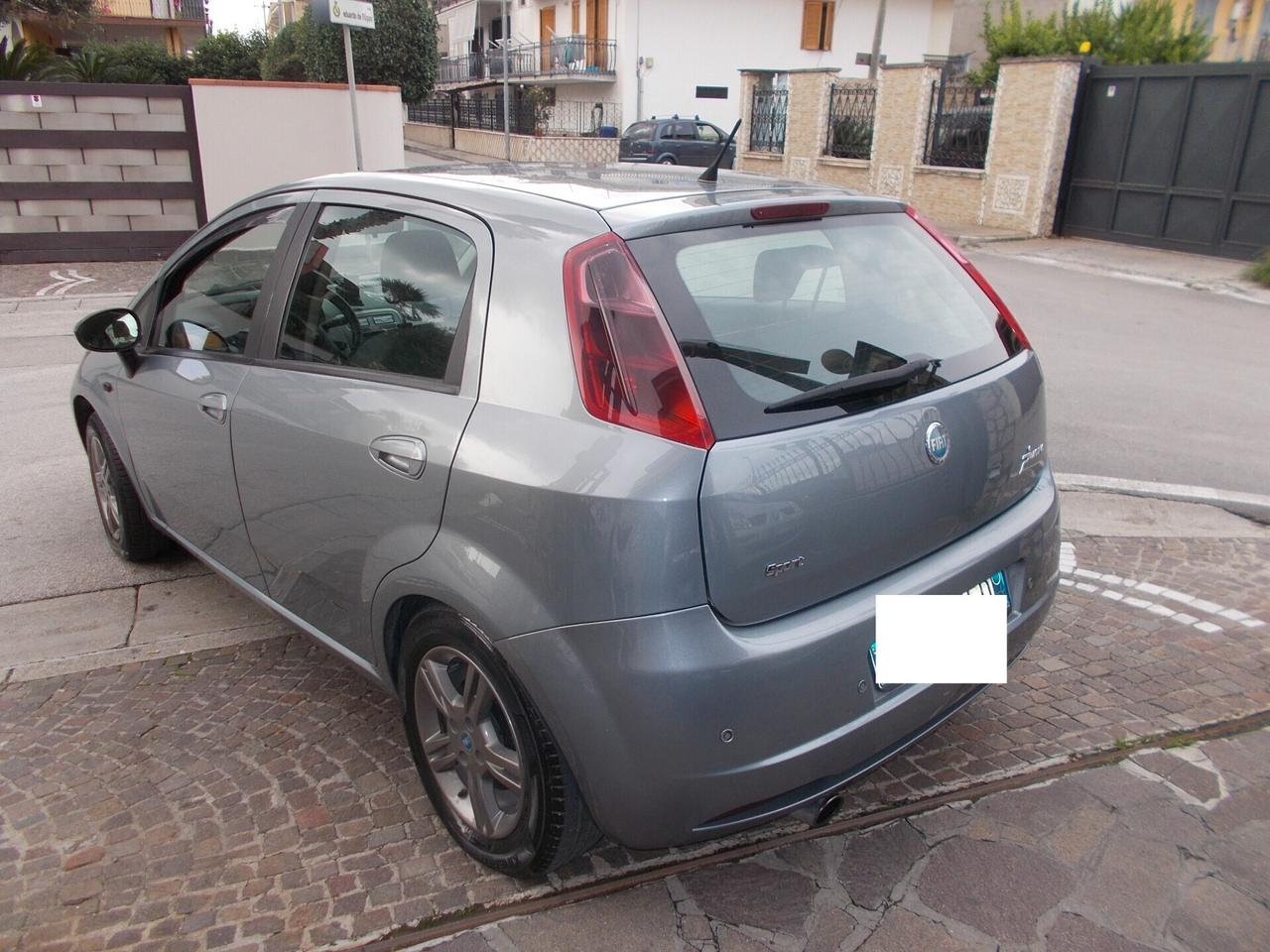 Fiat Grande Punto Grande Punto 1.3 MJT 90 CV 5 porte Dynamic