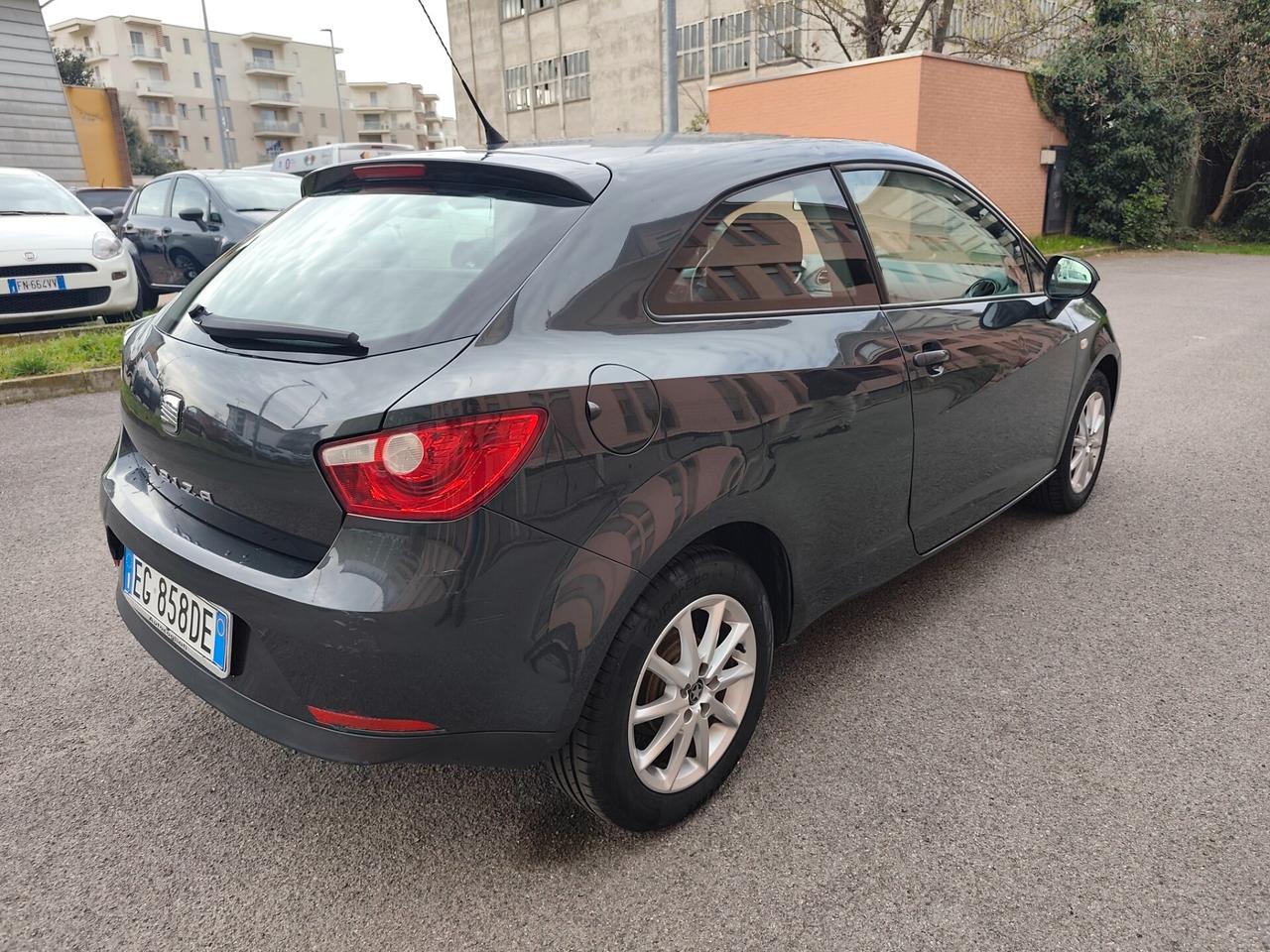 Seat Ibiza 1.2 Benz euro 5 neopatentati