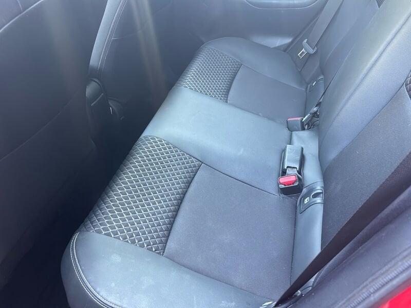 Toyota Yaris Hybrid Lounge MY22