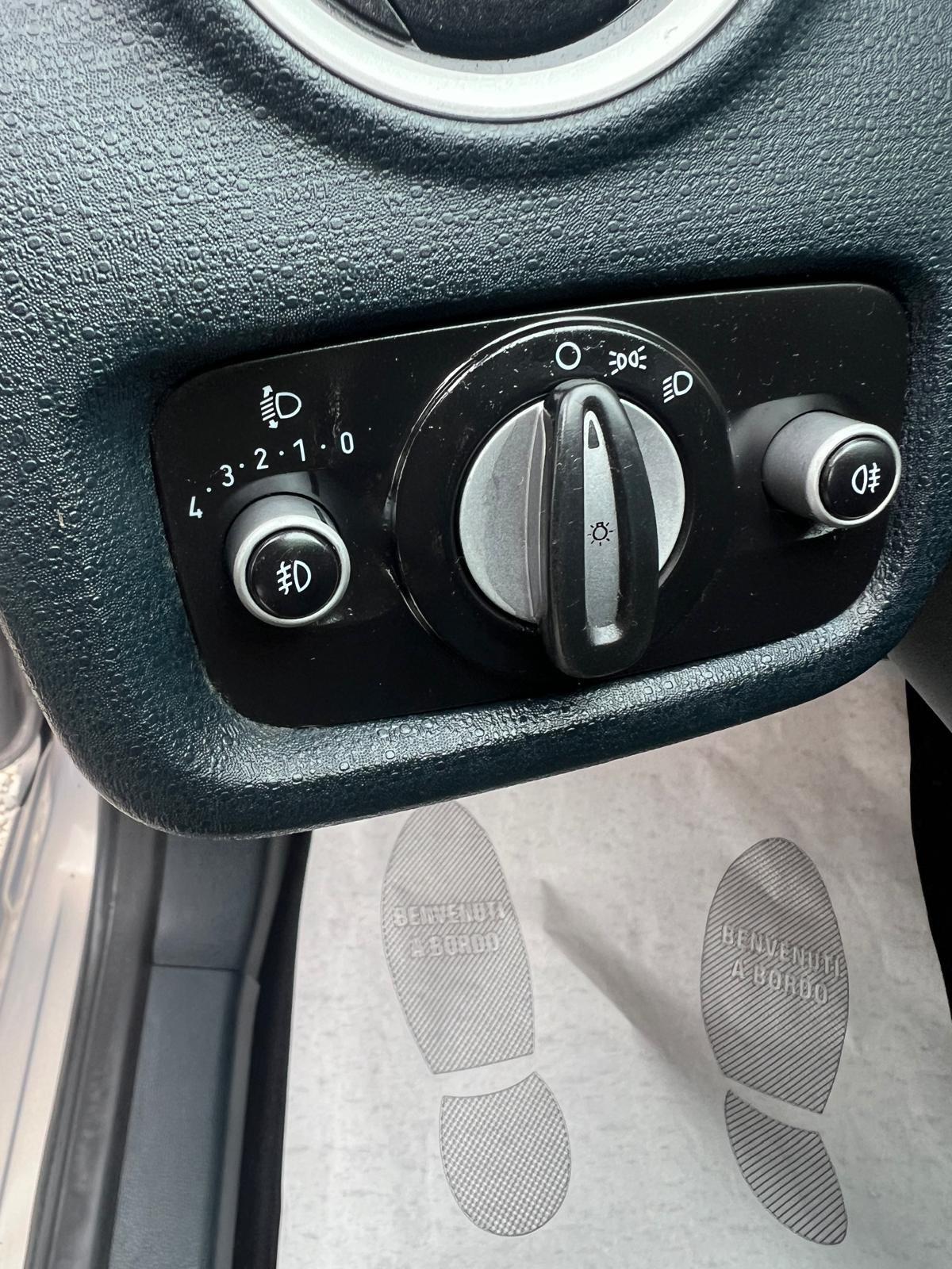 Ford Fiesta 1.4 5 porte Bz.- GPL Titanium