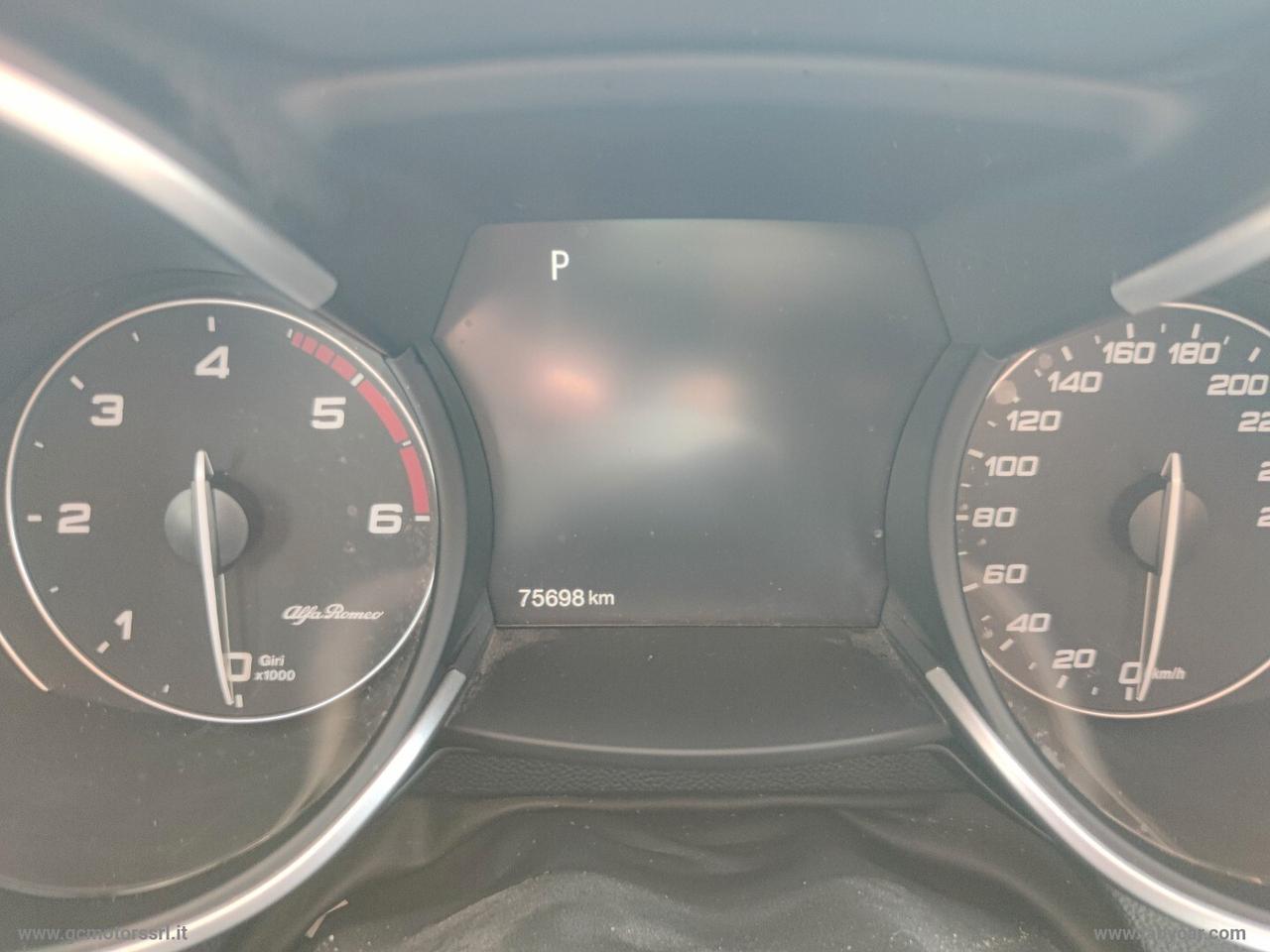 Alfa Romeo Stelvio 2.2 Turbodiesel 210 CV AT8 Q4 Ti