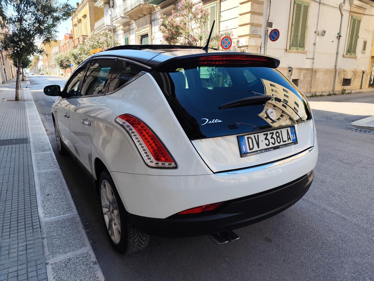 Lancia Delta 2.0 MJT 165CV PLATINO TETTO PELLE
