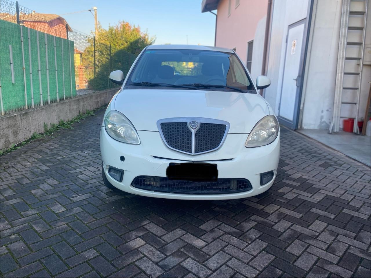 Lancia Ypsilon 1.4 Platinum Ecochic GPL