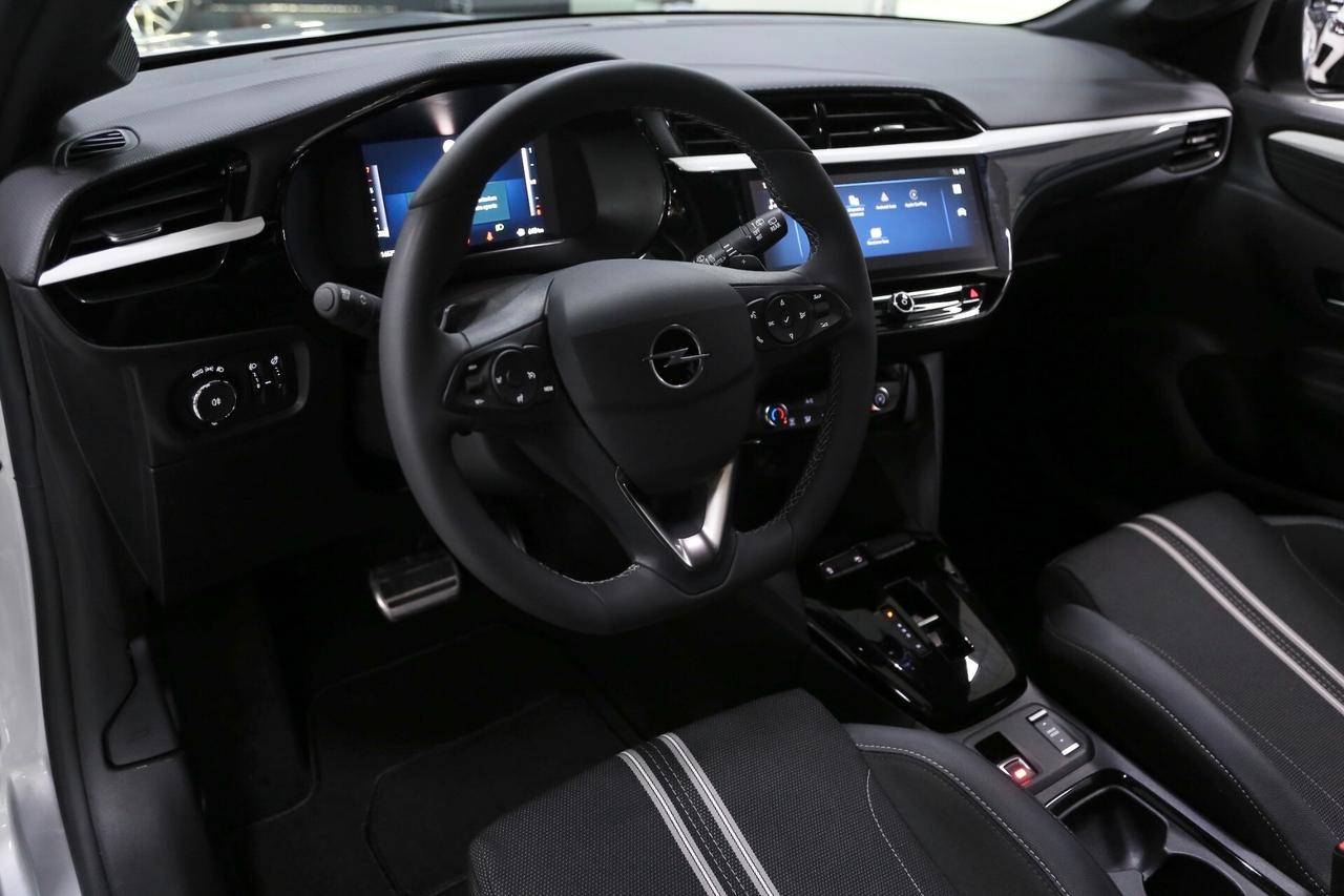 Opel Corsa 1.2 100 cv AT8 GS