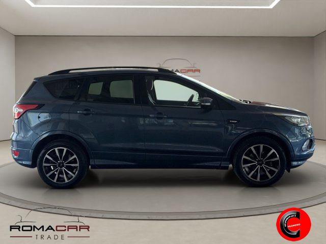 FORD Kuga 1.5 TDCI 120 CV S&S 2WD ST-Line