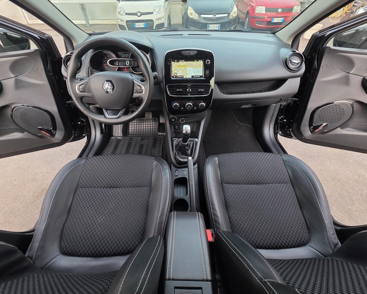 Renault Clio Sporter dCi 8V 90 CV Moschino Life