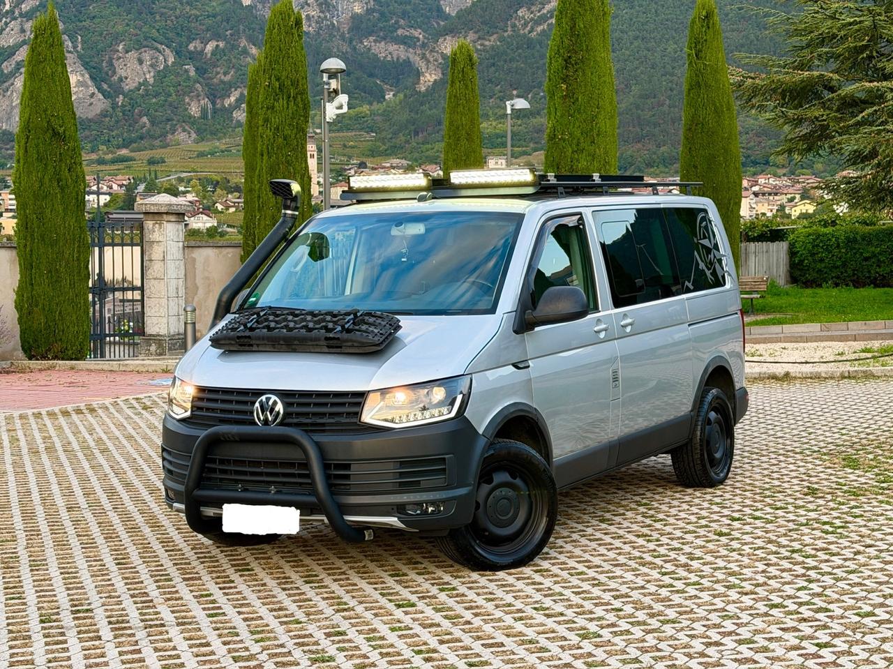 Multivan 2.5 TDI/174CV OffRoad T6 Restyling 2020,7 posti