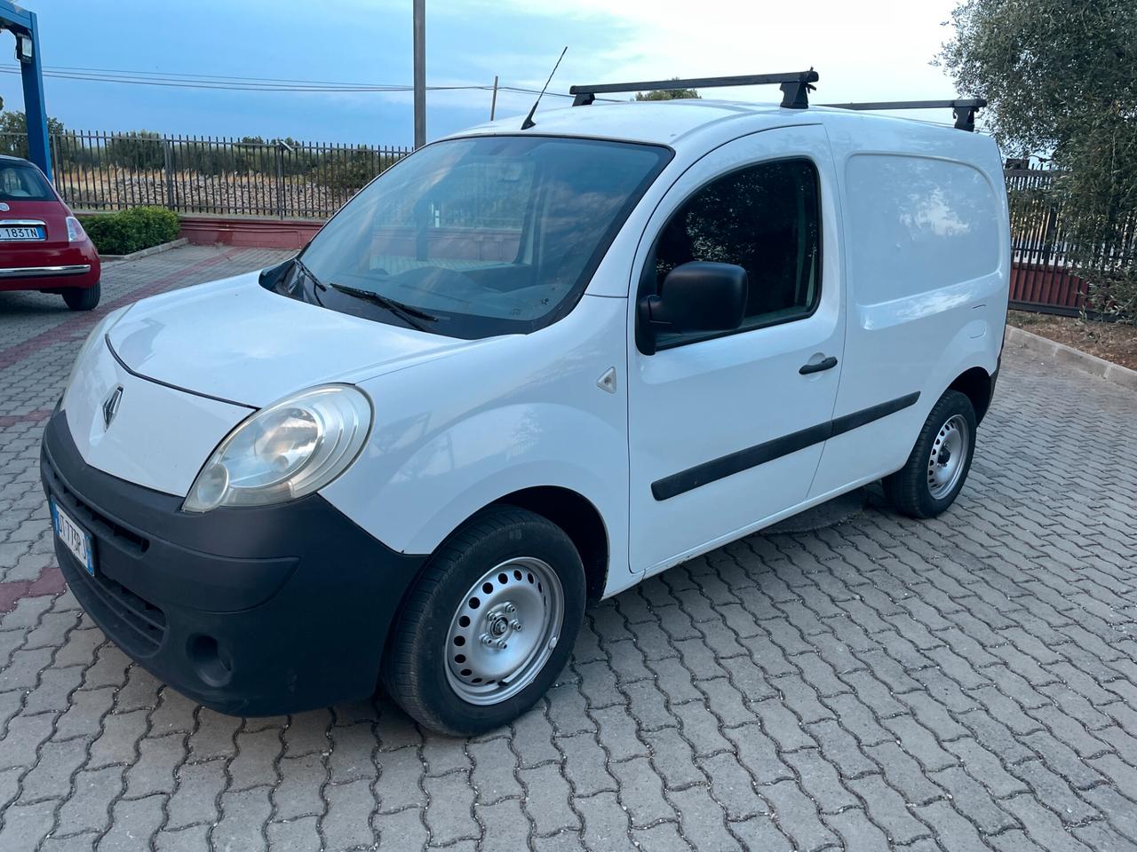 Renault KANGOO AUTOCARRO --KM CERTIFICATI IN FATTURA----