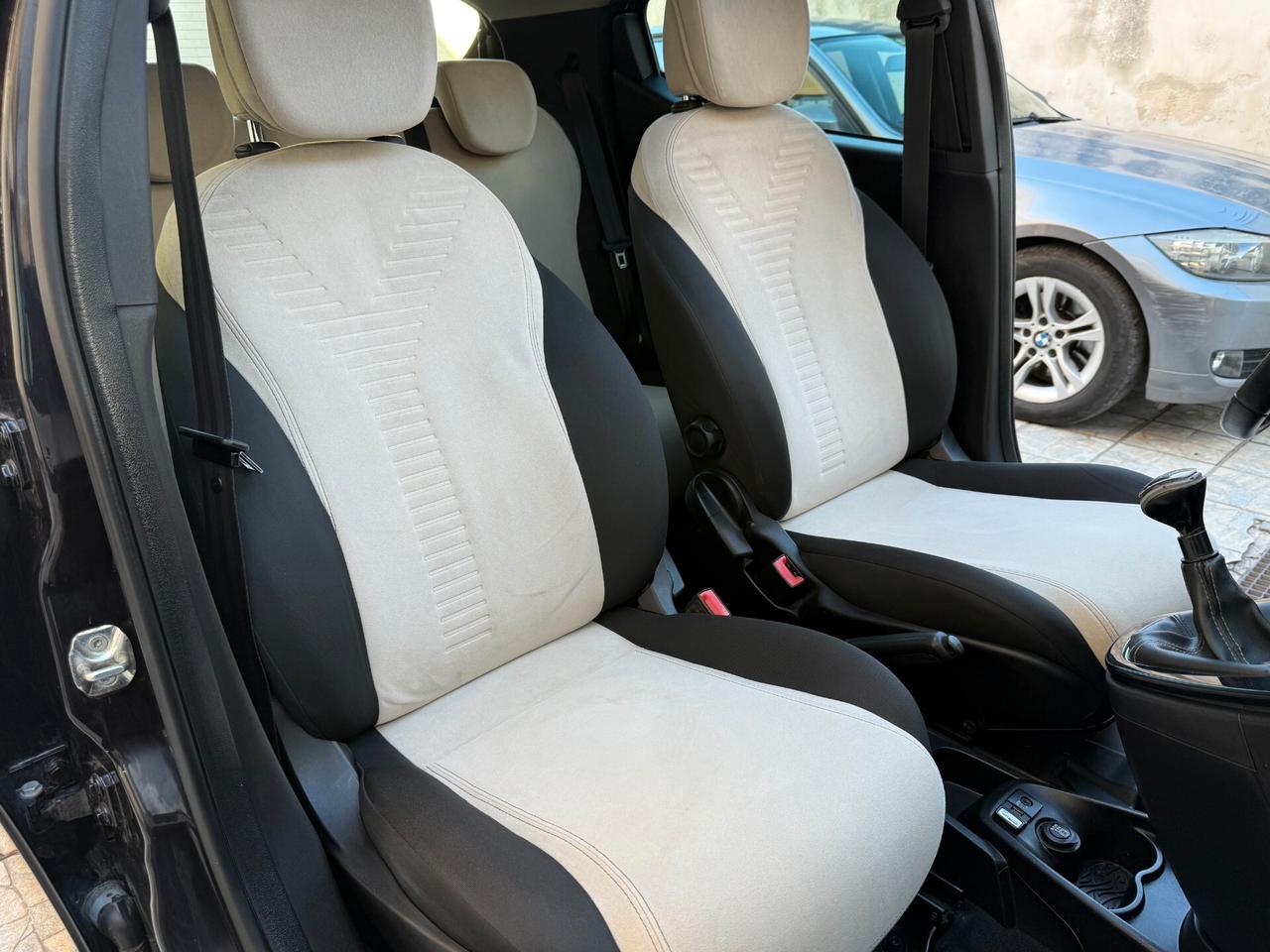 Lancia Ypsilon 1.3 MJT Platinum *TETTO APRIBILE