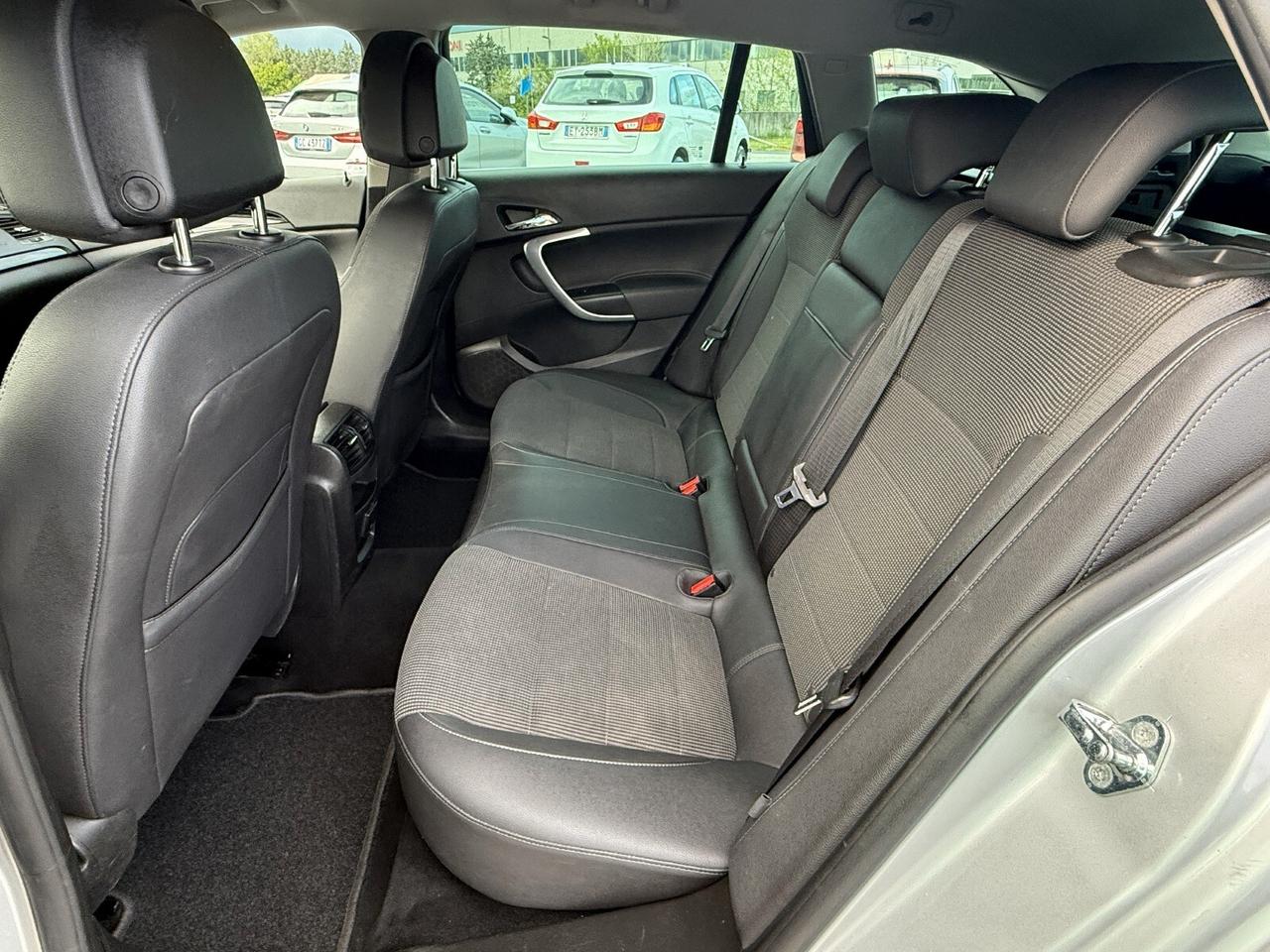 Opel Insignia 2.0 CDTI Sports Tourer Cosmo