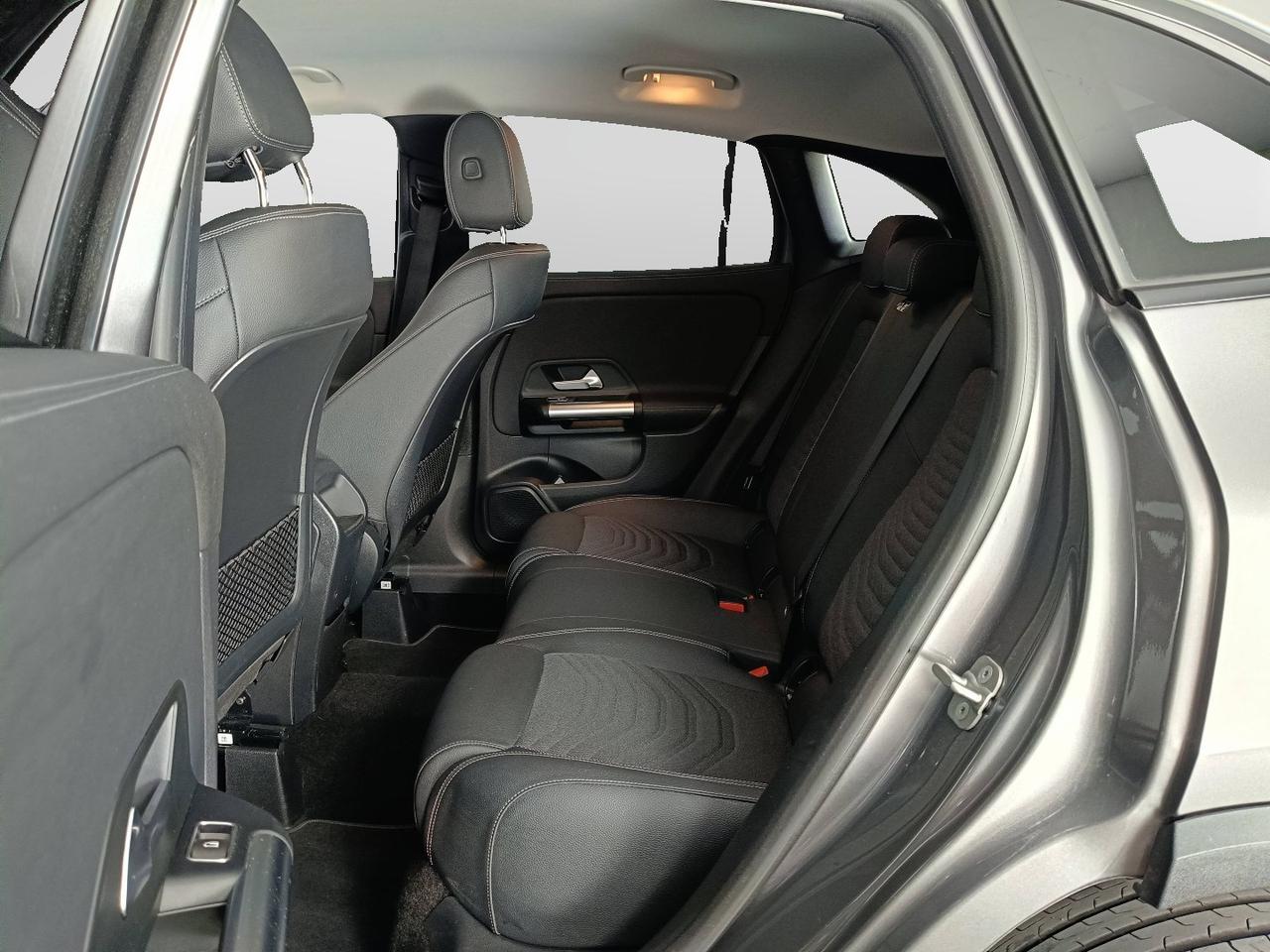 Mercedes-Benz GLA-H247 2023 - GLA 180 d Progressive Advanced Plus auto