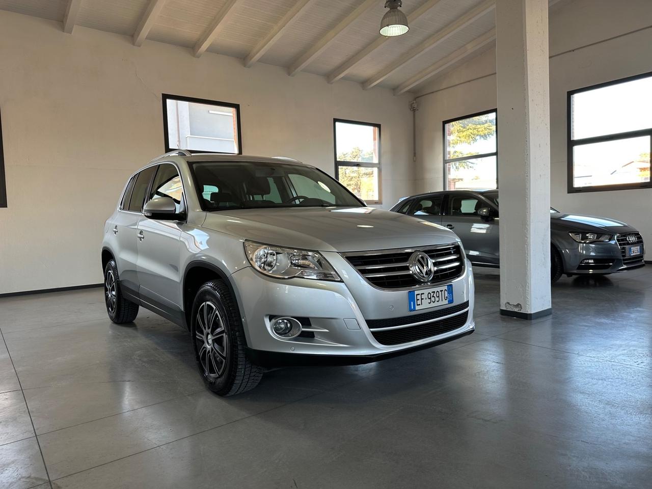 Volkswagen Tiguan 2.0 TDI DPF 4MOTION Sport & Style