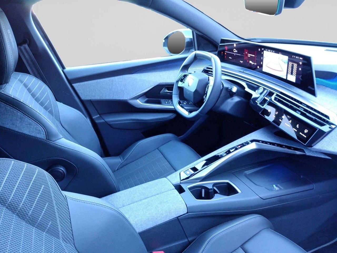 Peugeot 3008 PEUGEOT 3008 Hybrid 145 e-DCS6 GT