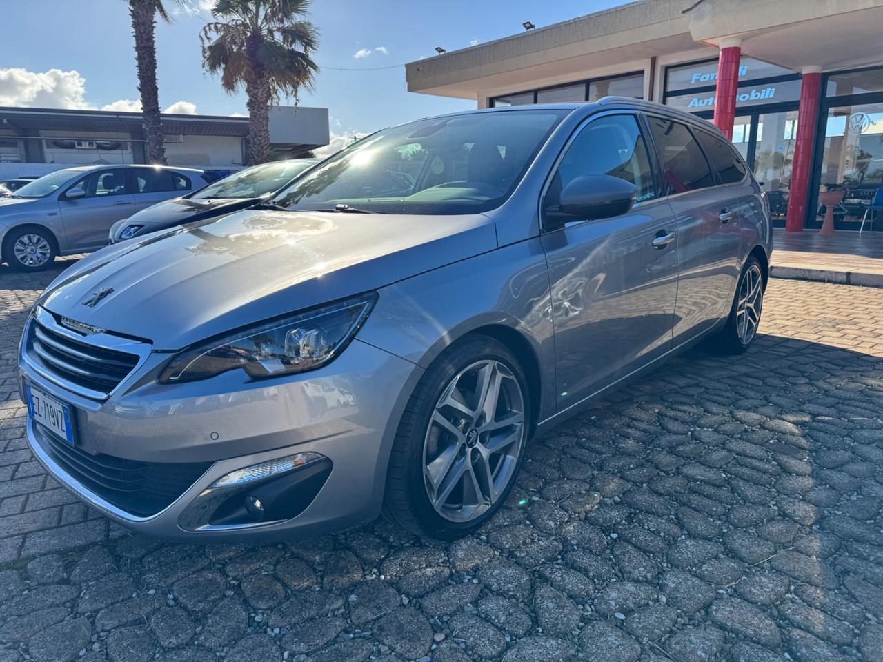 Peugeot 308 PureTech Turbo 130 S&S SW Allure