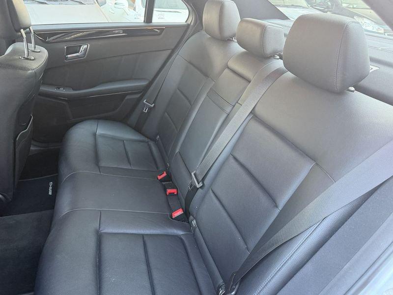 Mercedes-Benz Classe E E 350 cdi be Avantgarde auto COMAND+HARMAN KARDON+KIT AMG