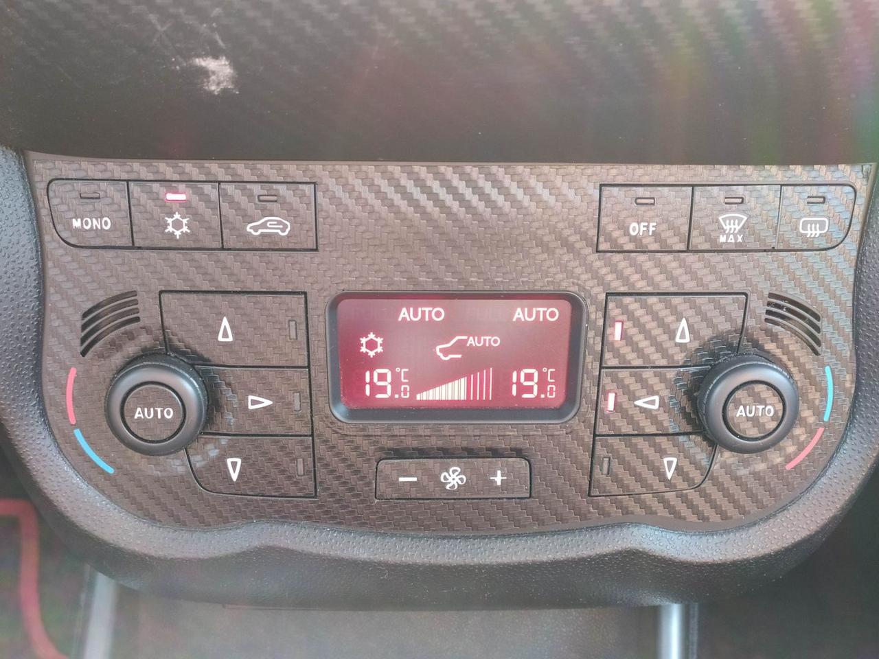 Alfa Romeo MiTo Distinctive Premium 1.4 TB #10391