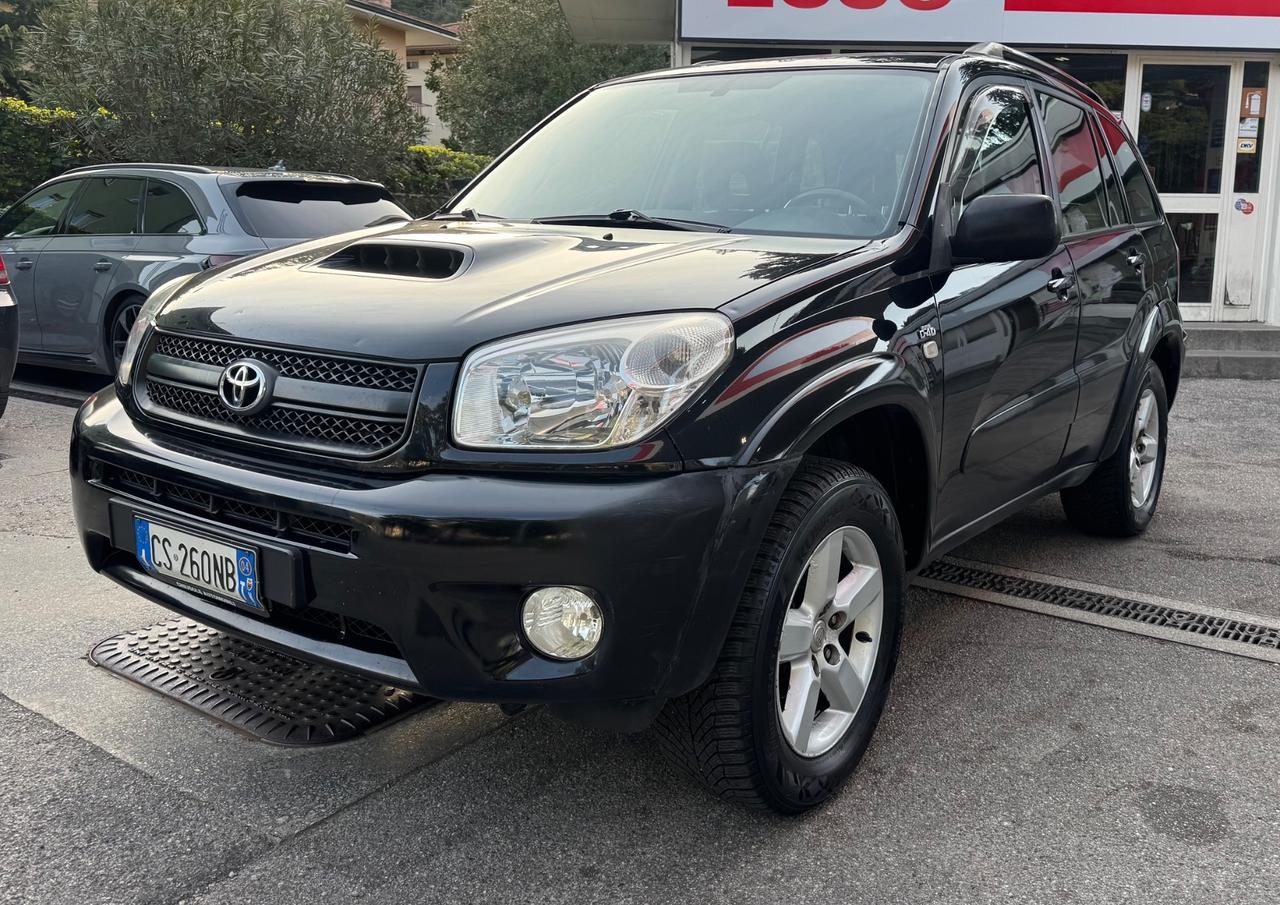 Toyota RAV 4 RAV4 2.0 Tdi D-4D cat 5 porte Sol