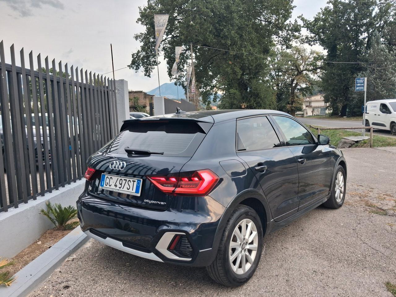 Audi A1 citycarver 30 TFSI Identity Contrast