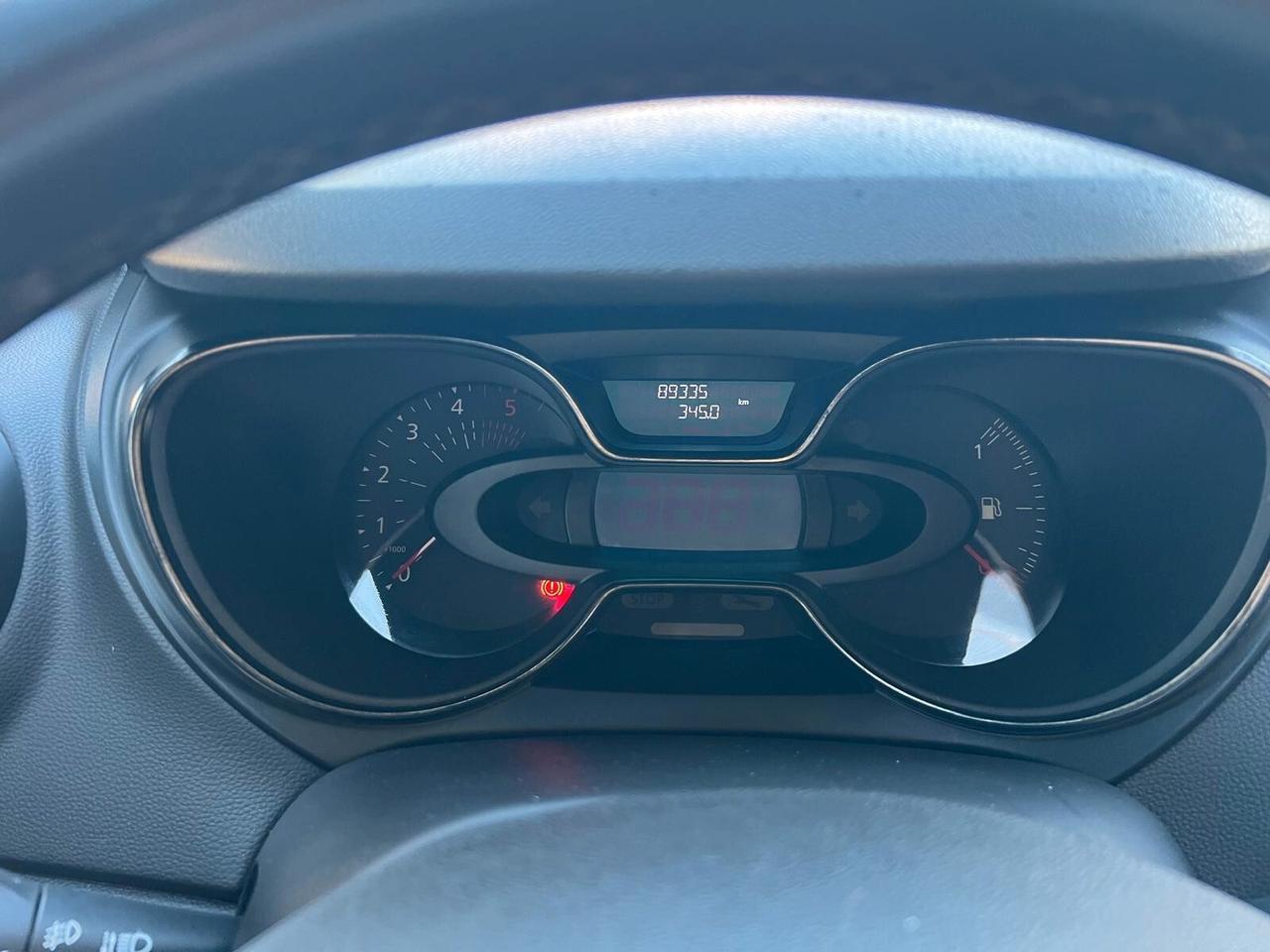 RENAULT CAPTUR dCi 90cv EDC SPORT EDITION NEOPATENTATI