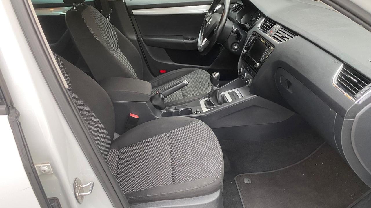 Skoda Octavia 1.4 TSI Wagon Executive G-Tec