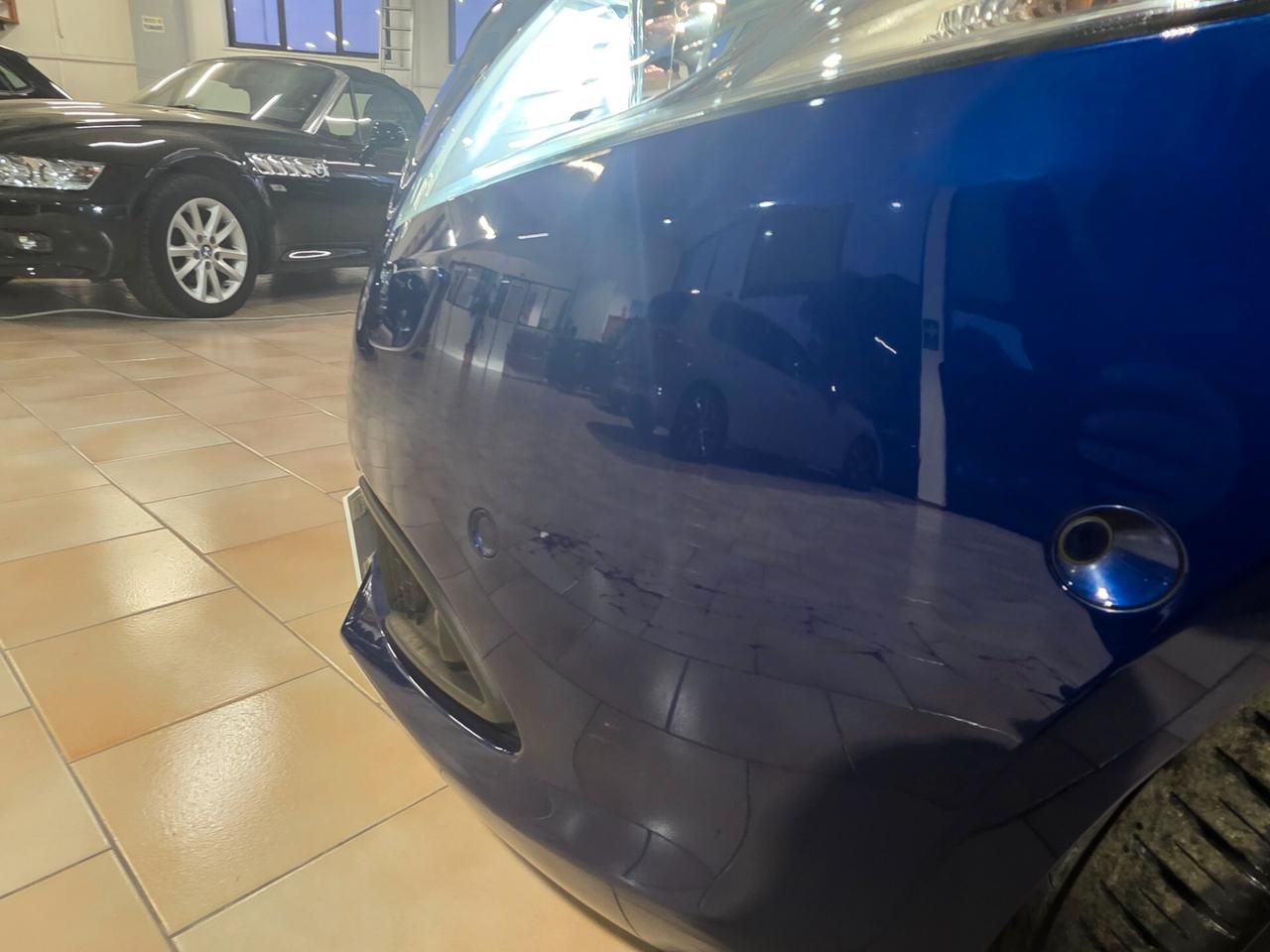 Lancia Ypsilon 1.2 69 CV 5 porte S Momodesign