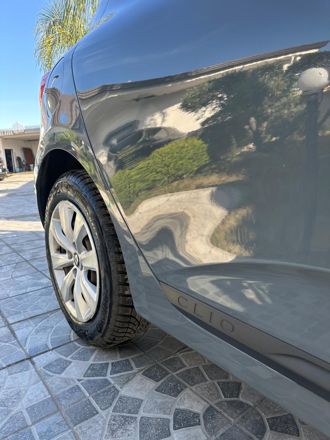 Renault Clio 100 CV GPL
