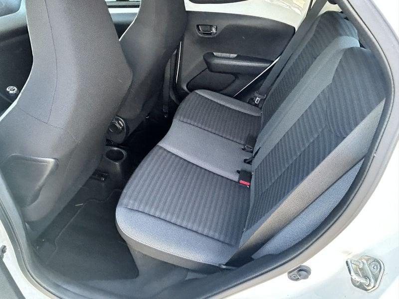 Toyota Aygo 1.0 VVT-i 72 CV 5 porte x-fun