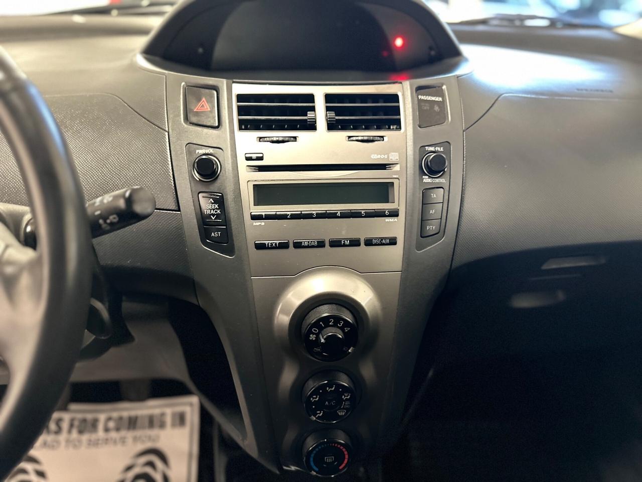 Toyota Yaris 1.0 5 porte Now NEOPATENTATI