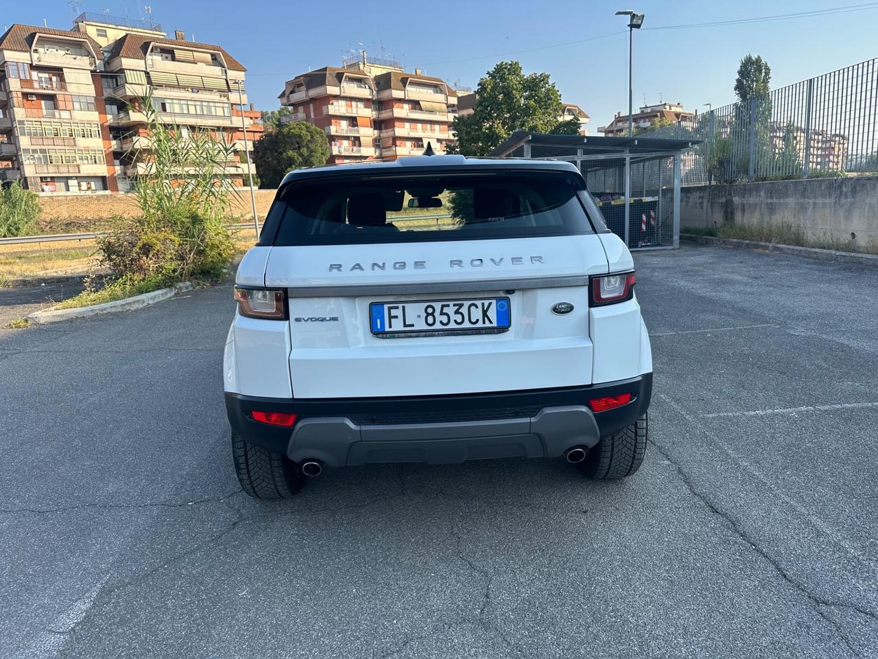 Land Rover Range Evoque 2.0 TD4 150 CV 5p. Pure