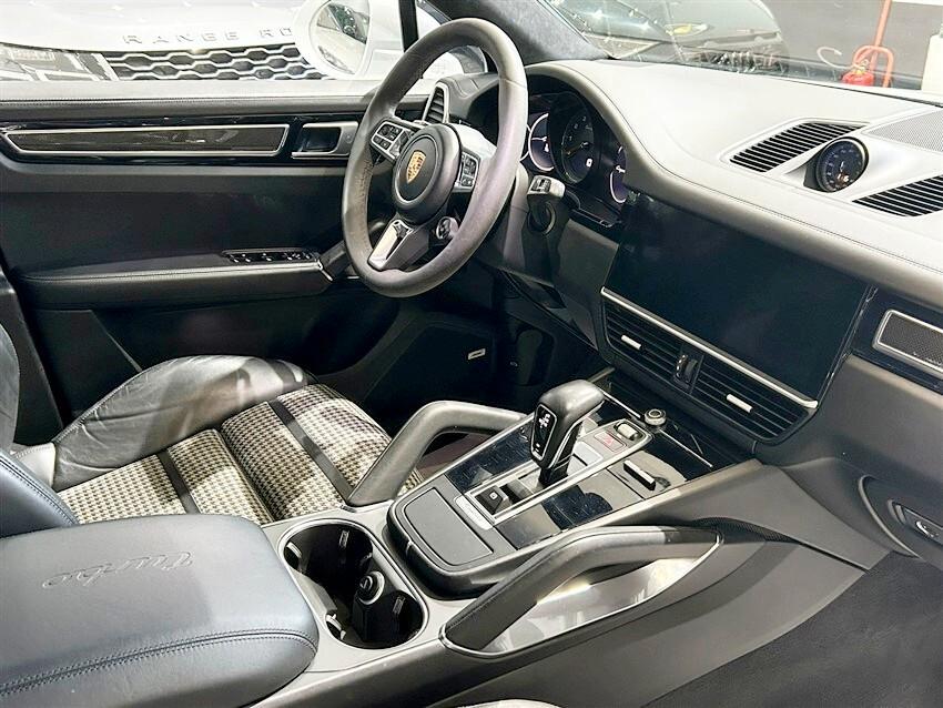 Porsche Cayenne Coupé 4.0 V8 Turbo