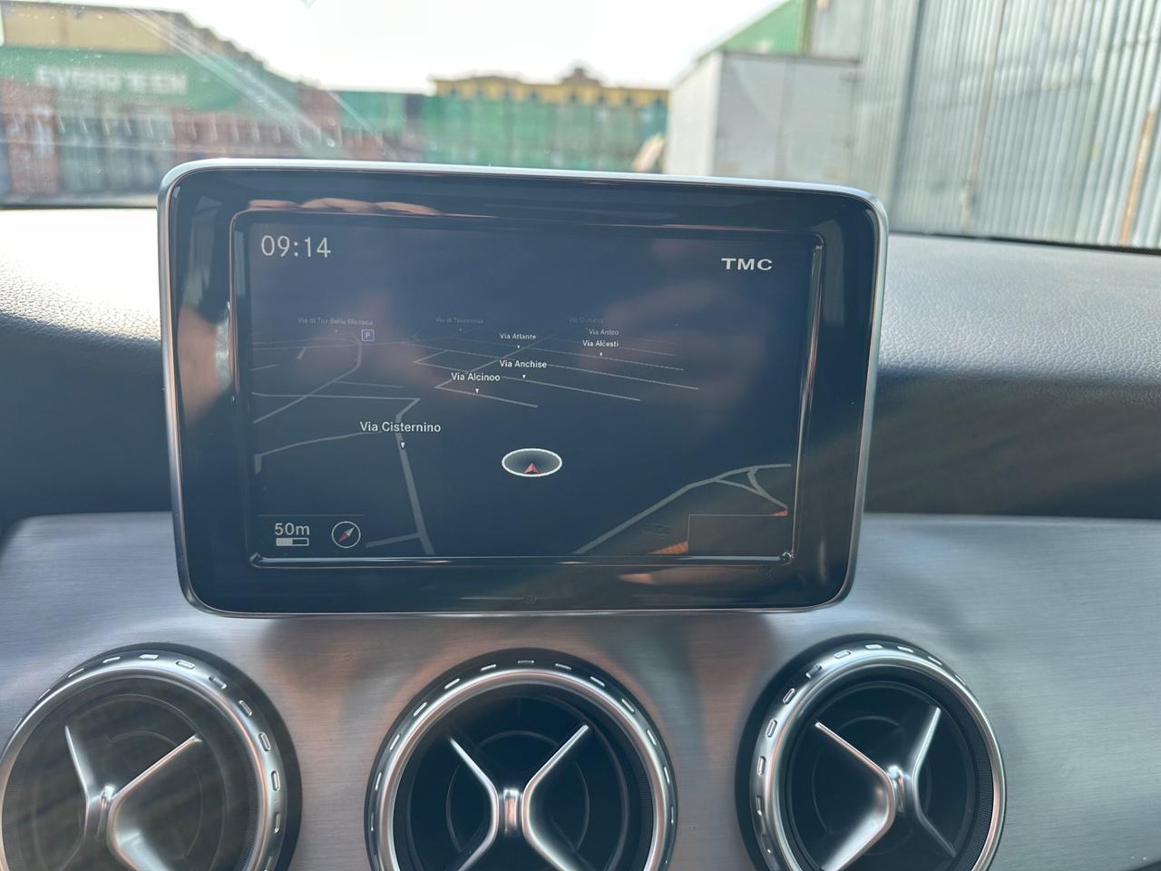 Mercedes-benz GLA 200d Automatic pack AMG