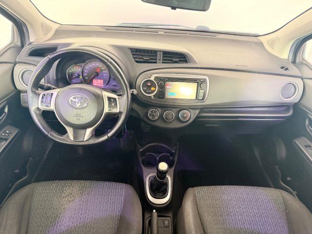 TOYOTA Yaris 1.0 5 porte Lounge