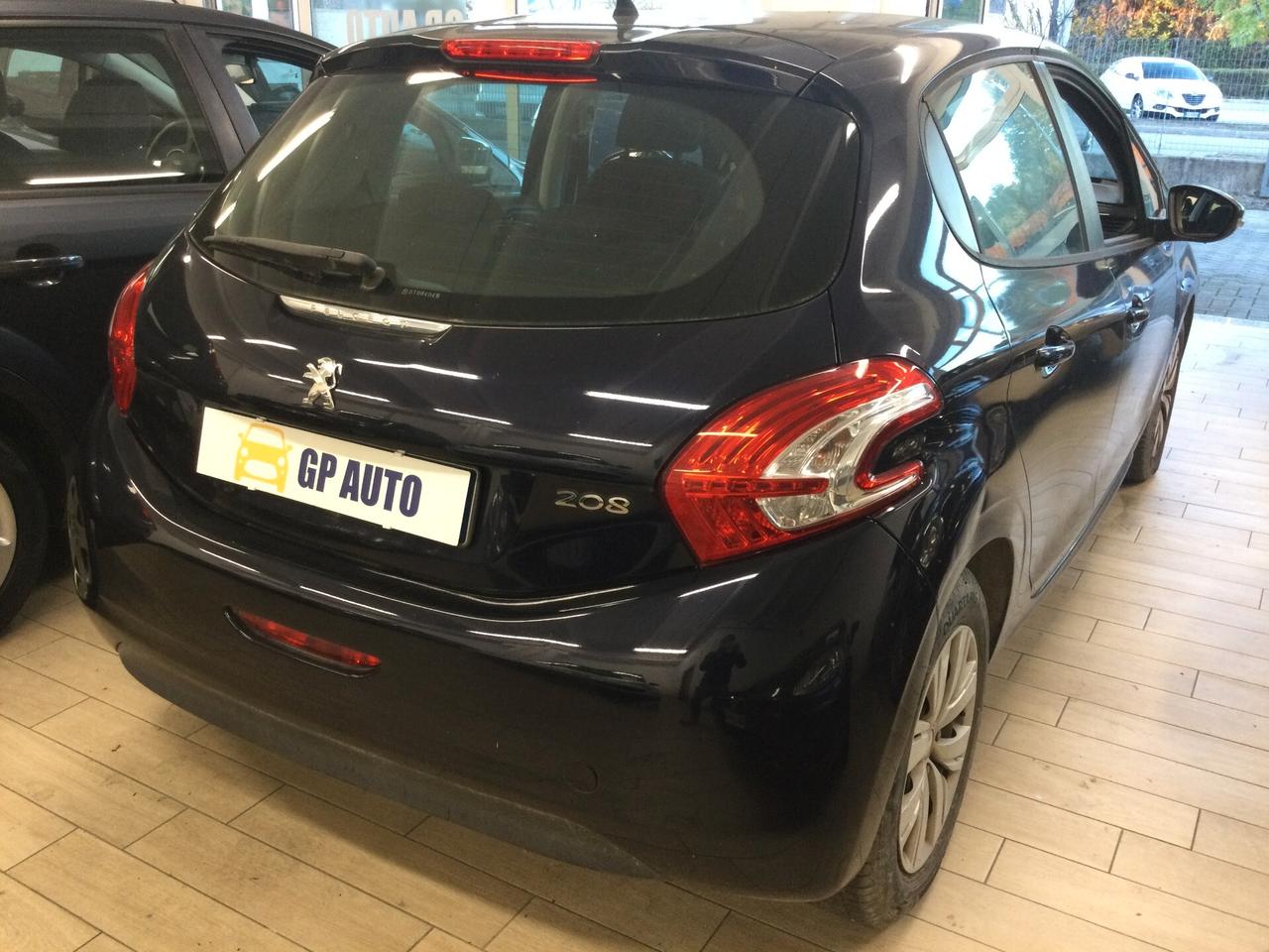 Peugeot 208 1.2 VTi 82 CV 5 porte Allure