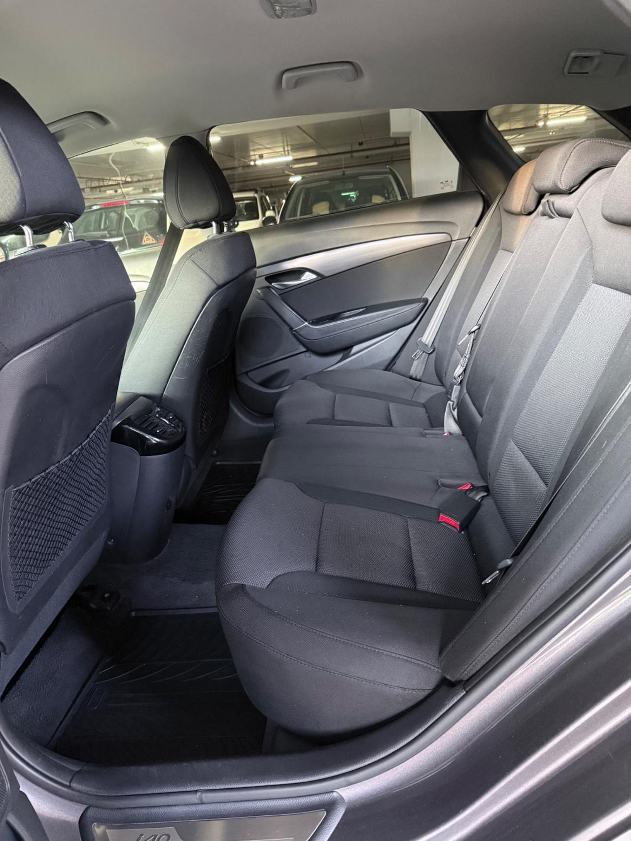 Hyundai i40 Wagon 1.6 CRDi DCT - NAVIG - TELE PARK