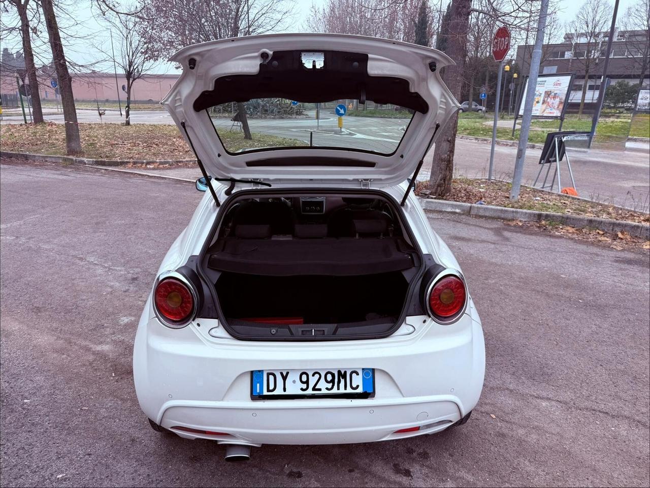 Alfa Romeo MiTo 1.4 105 CV M.air S&S Distinctive Sport Pack