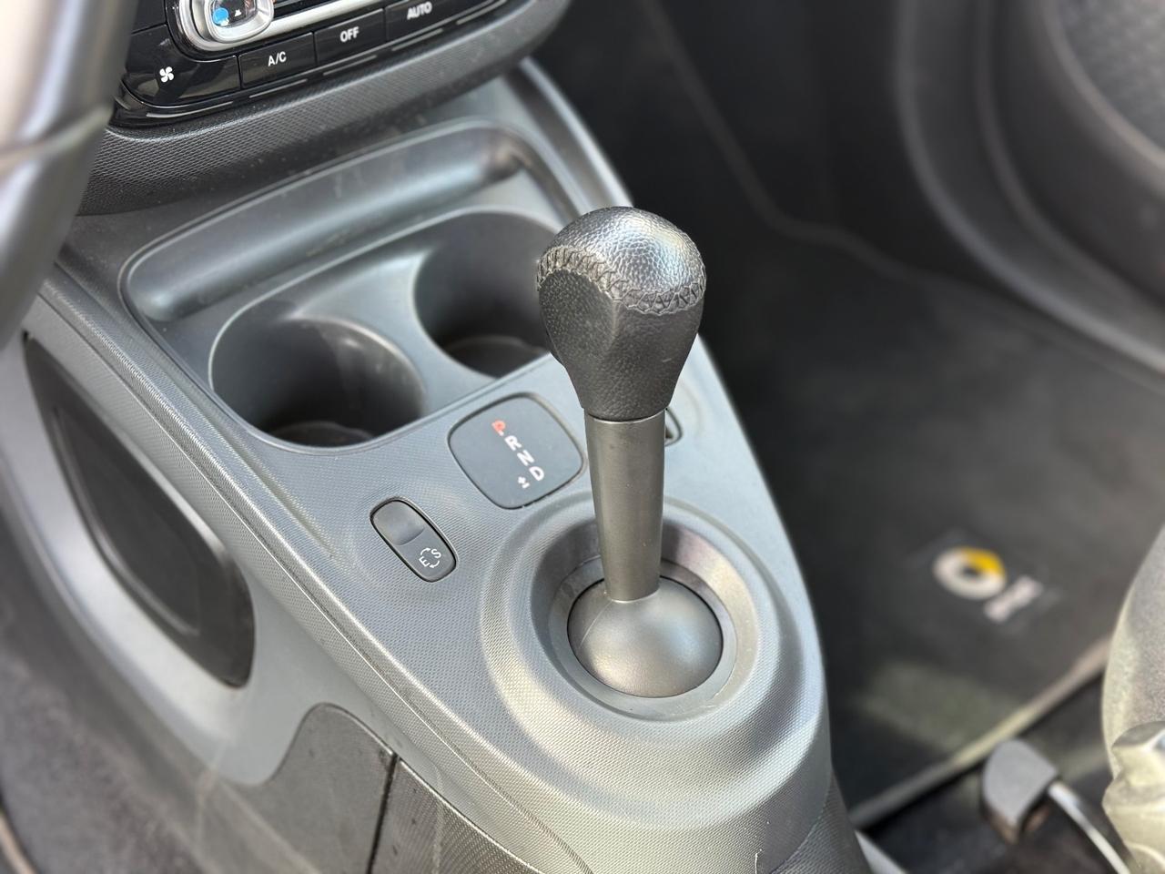 Smart fortwo 70 1.0 Passion AUTO+GARANTITA