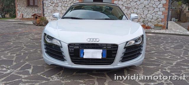 AUDI R8 Spyder 4.2 V8 FSI quattro R tronic