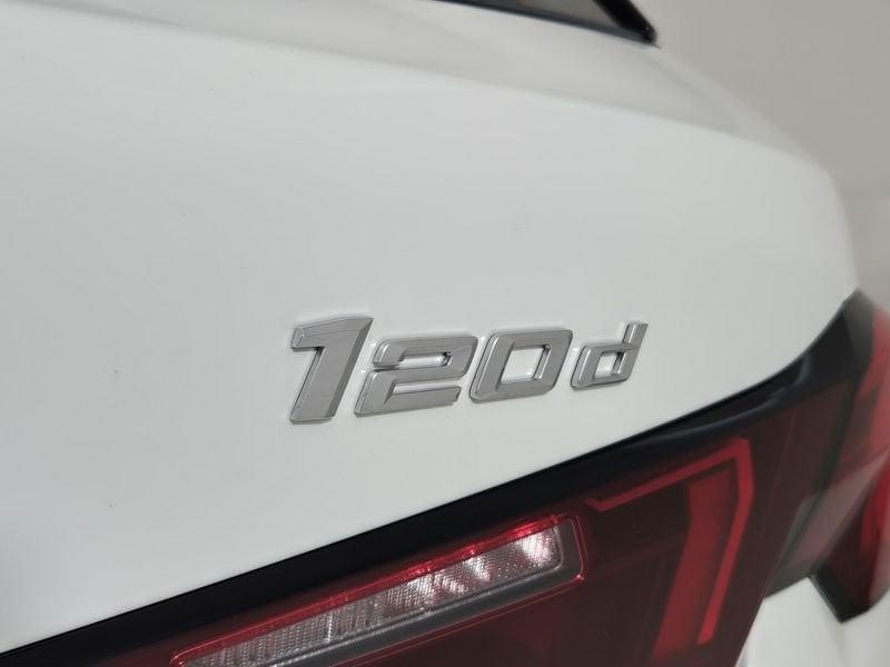 BMW Serie 1 F70 120d 48V MSport Pro auto