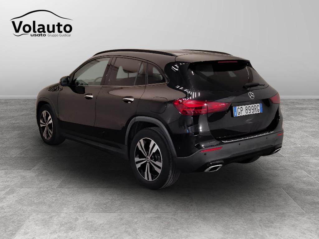 Mercedes-Benz GLA-H247 2023 - GLA 180 d Progressive Advanced Plus auto