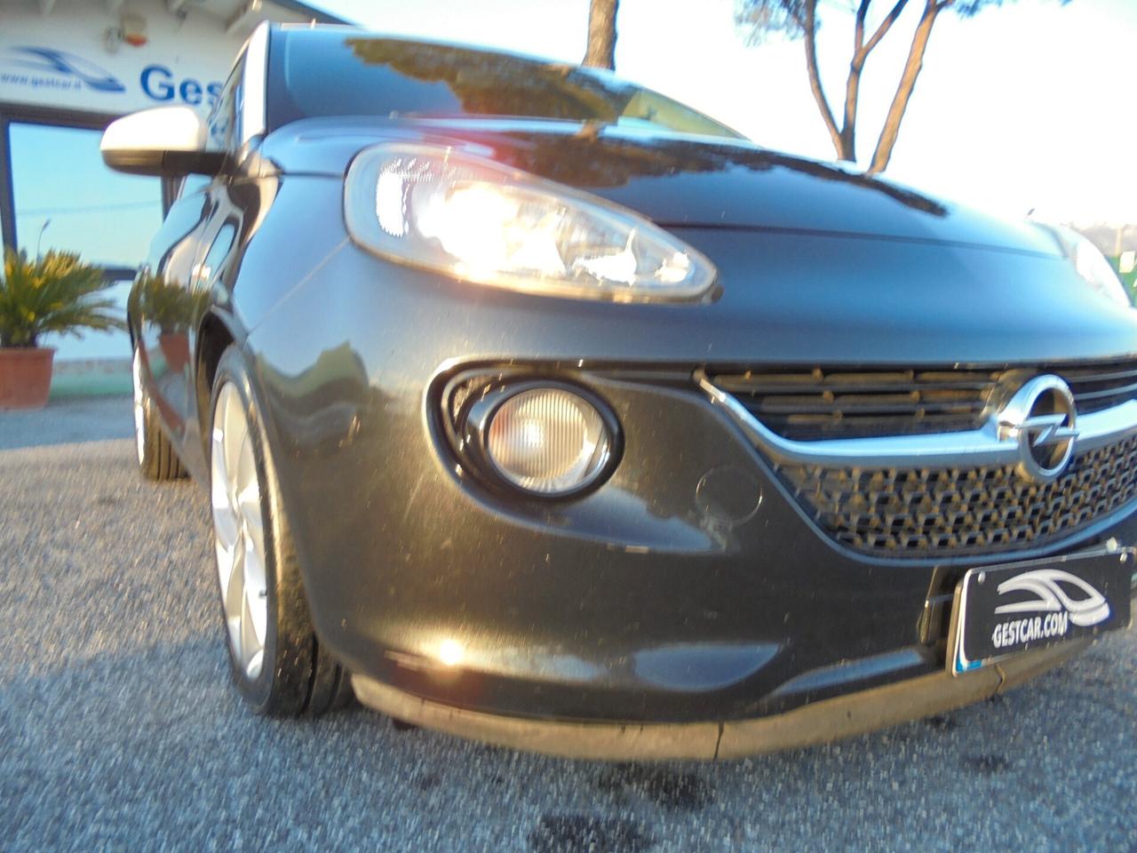 Opel Adam 1.4 87 CV tec GPL