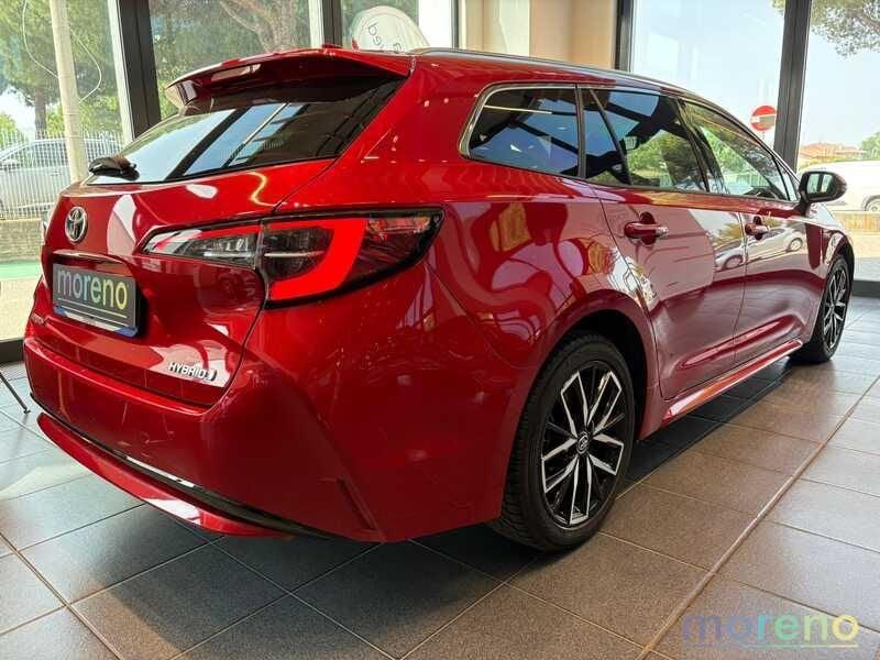 Toyota Corolla TS 1.8 hybrid Style CVT