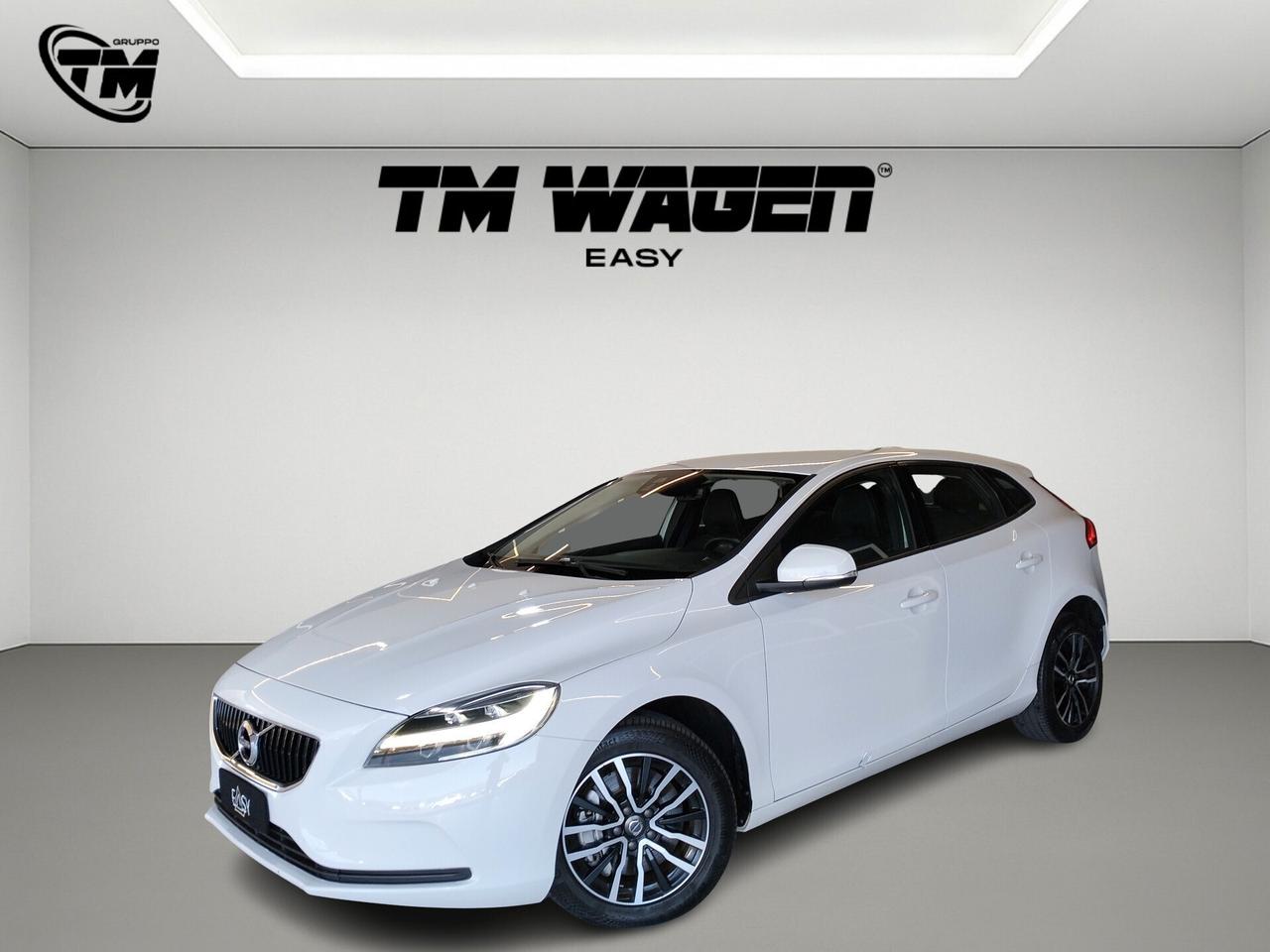 Volvo V40 1.5 t2 R-design geartronic my19 - NEOPATENTATI