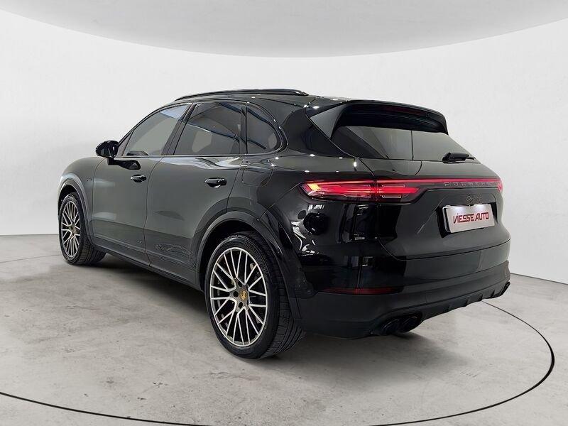Porsche Cayenne 3.0 V6 E-Hybrid