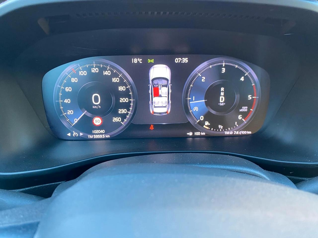 Volvo XC40 D3 AWD R-design