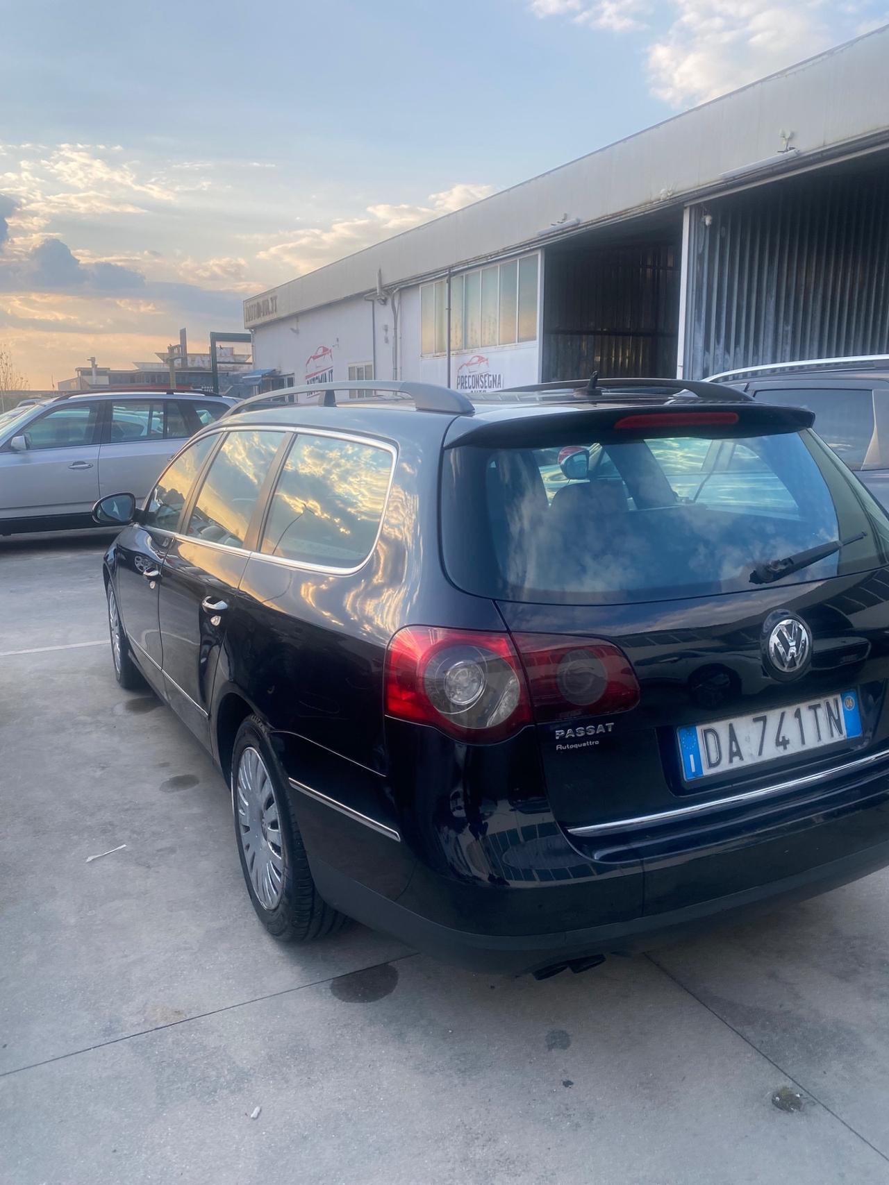 Volkswagen Passat 2.0 16V TDI Var. Highline UNIPRO