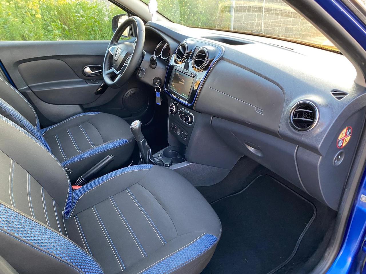 Dacia Sandero Stepway 1.0 TCe 100CV ECO-G 15th Anniversary