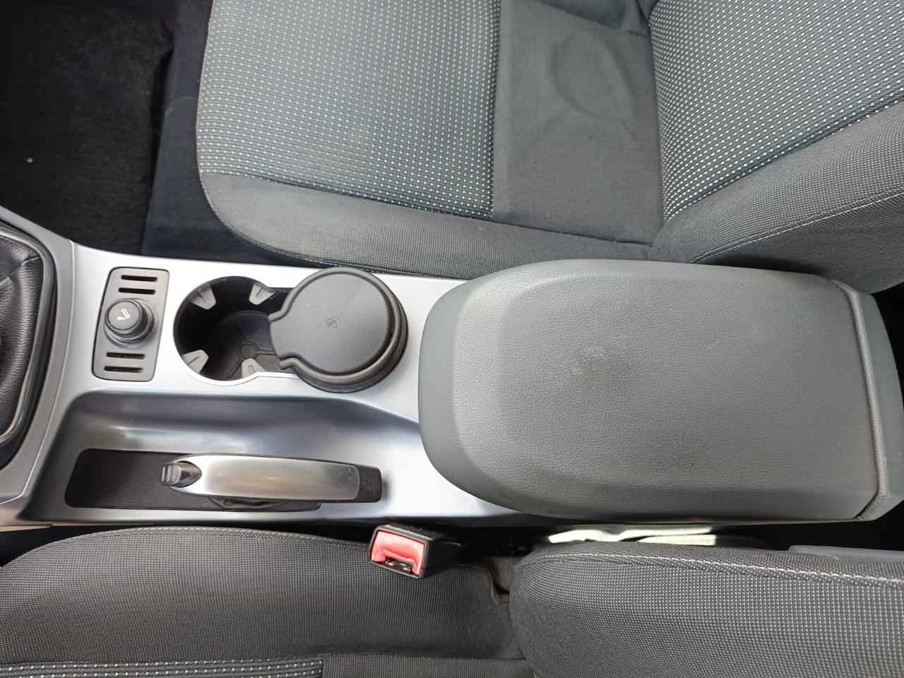 Ford C-Max 2014 - 1.6 TDCi 95CV Lb automobili